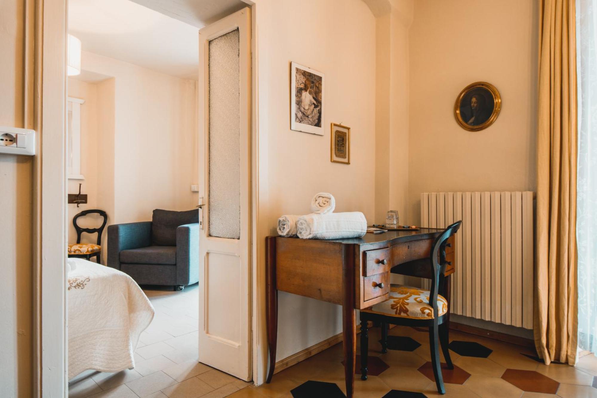 B&B Villa Le Ortensie Faggeto Lario Exterior photo